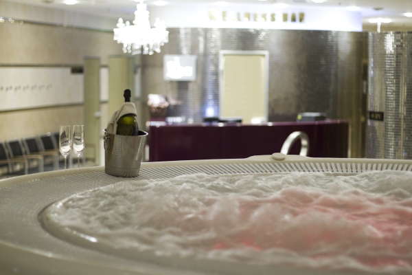 Hotel Divinus (Debrecen)